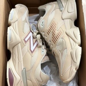 New Balance Beige and Pink Sneakers